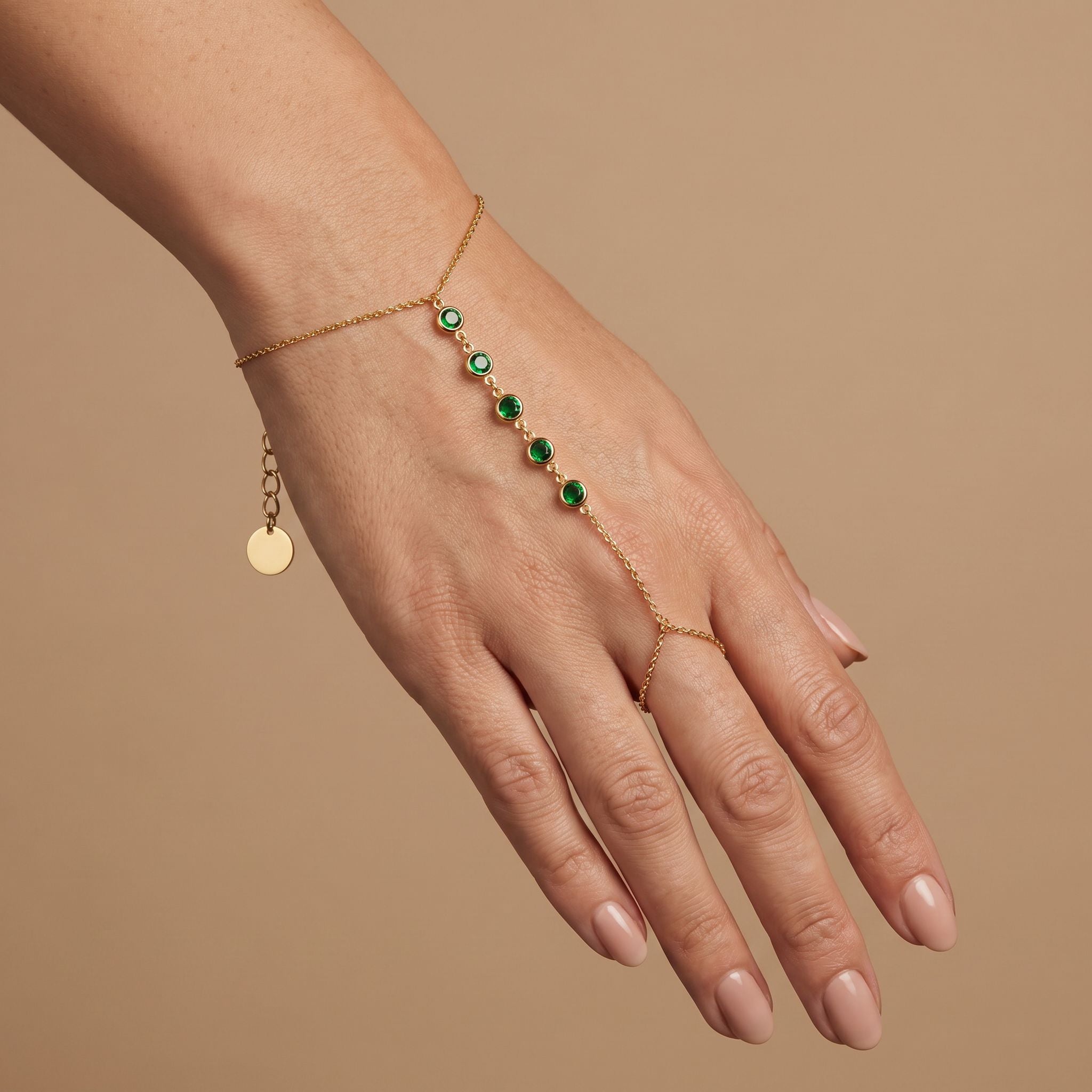 Étincelle Emerald Hand Chain - worn on hand