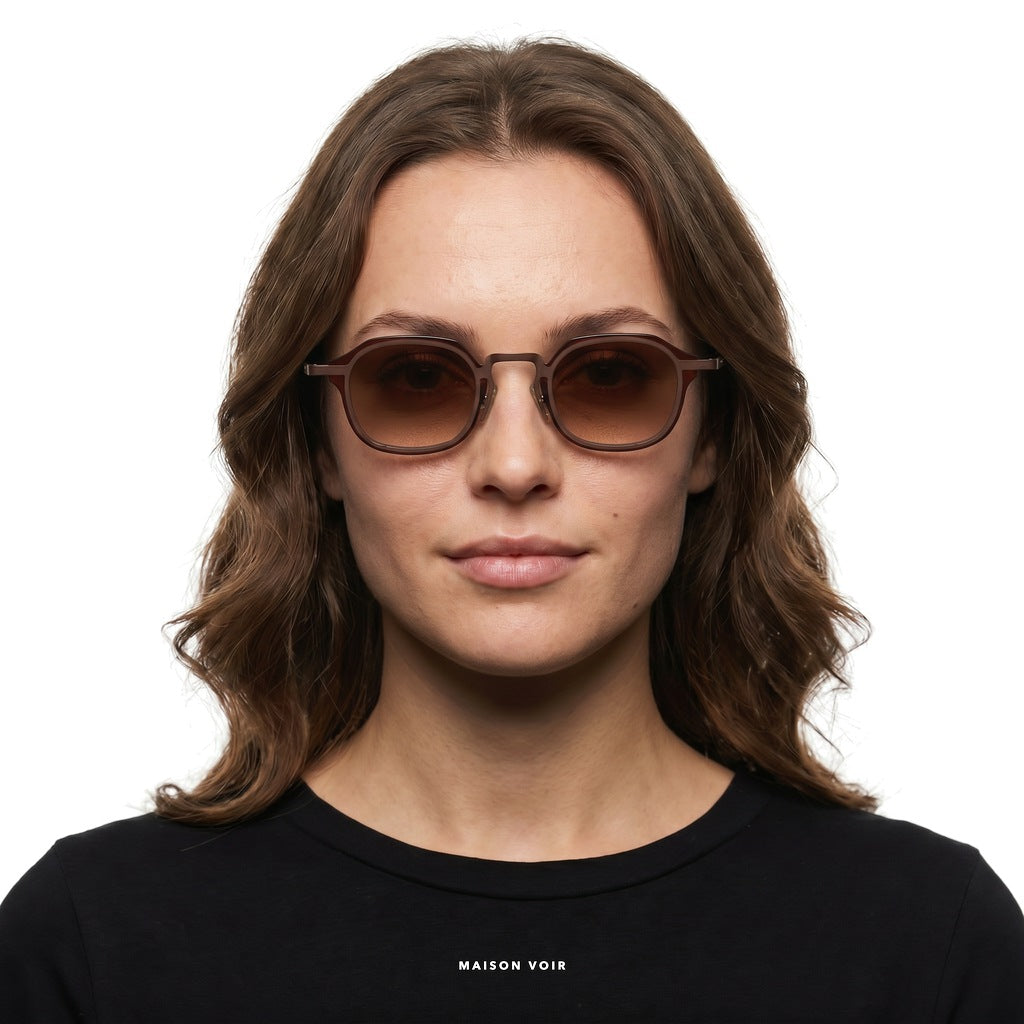 Amalfi - Brown with Gradient Lenses - model female