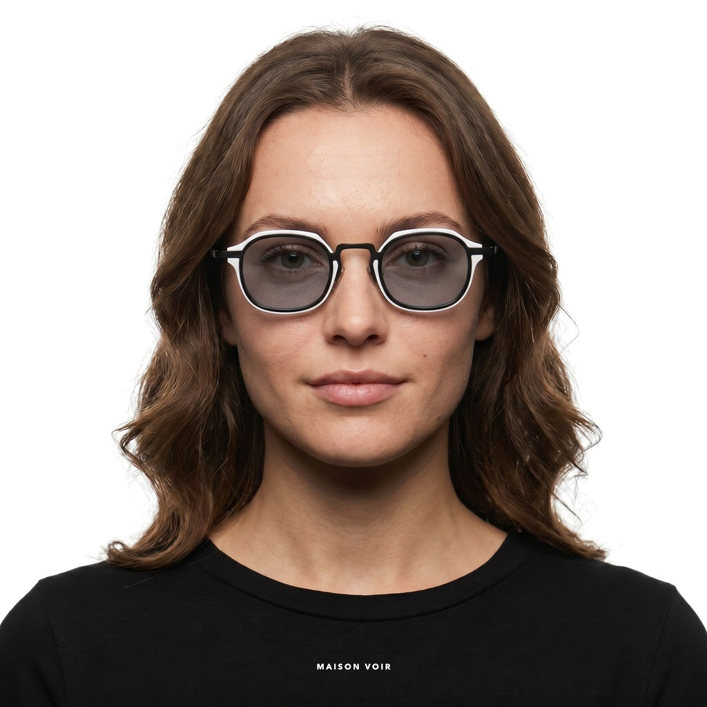Amalfi - White/Black with Gray Lenses - model female