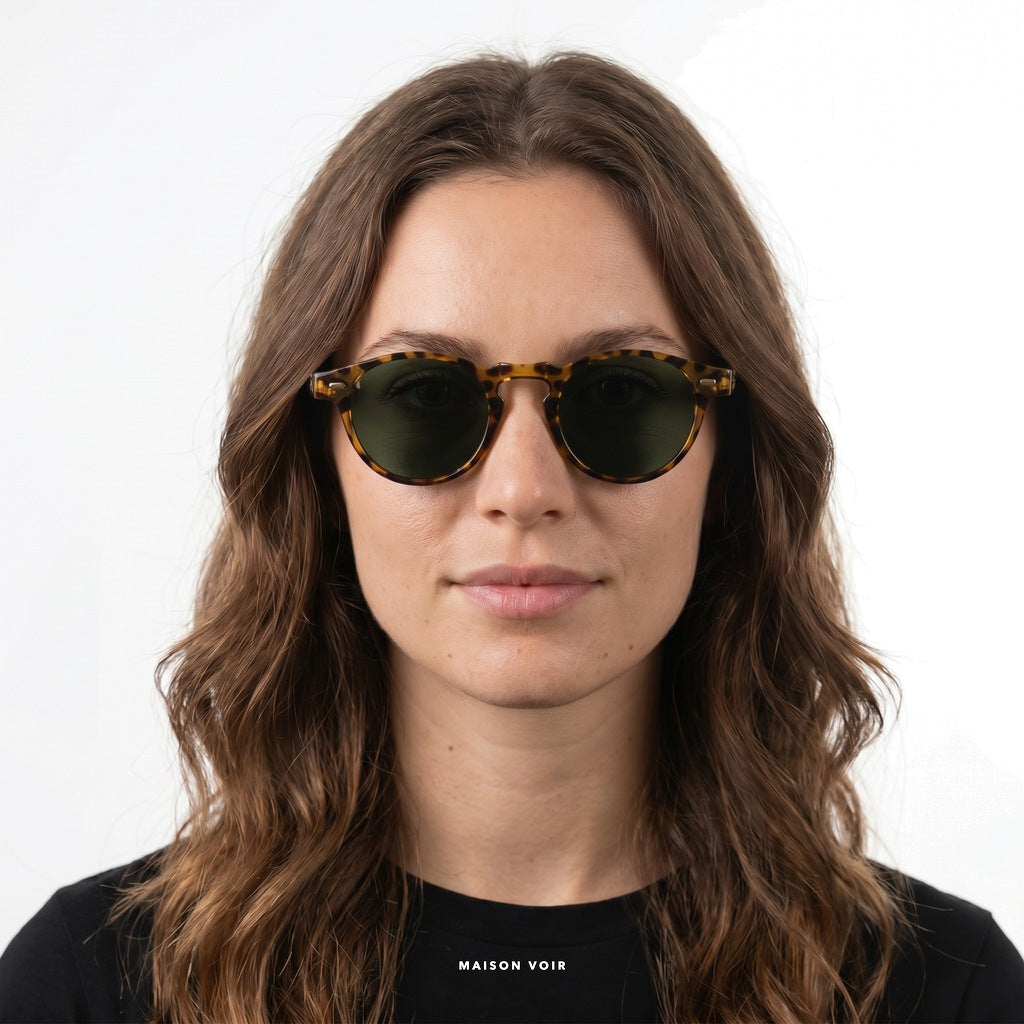 Dubai - Leopard with Green Lenses - model female