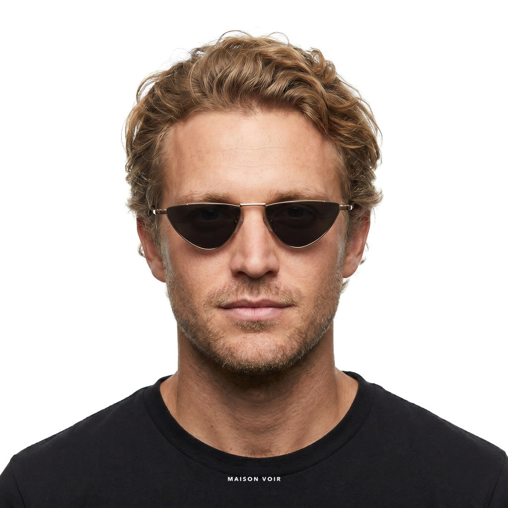 Florence - Gold with Black Lenses - model male