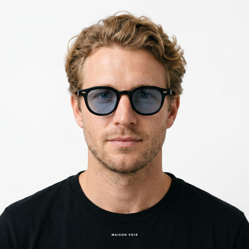 Los Angeles - Black with Blue Lenses - model male
