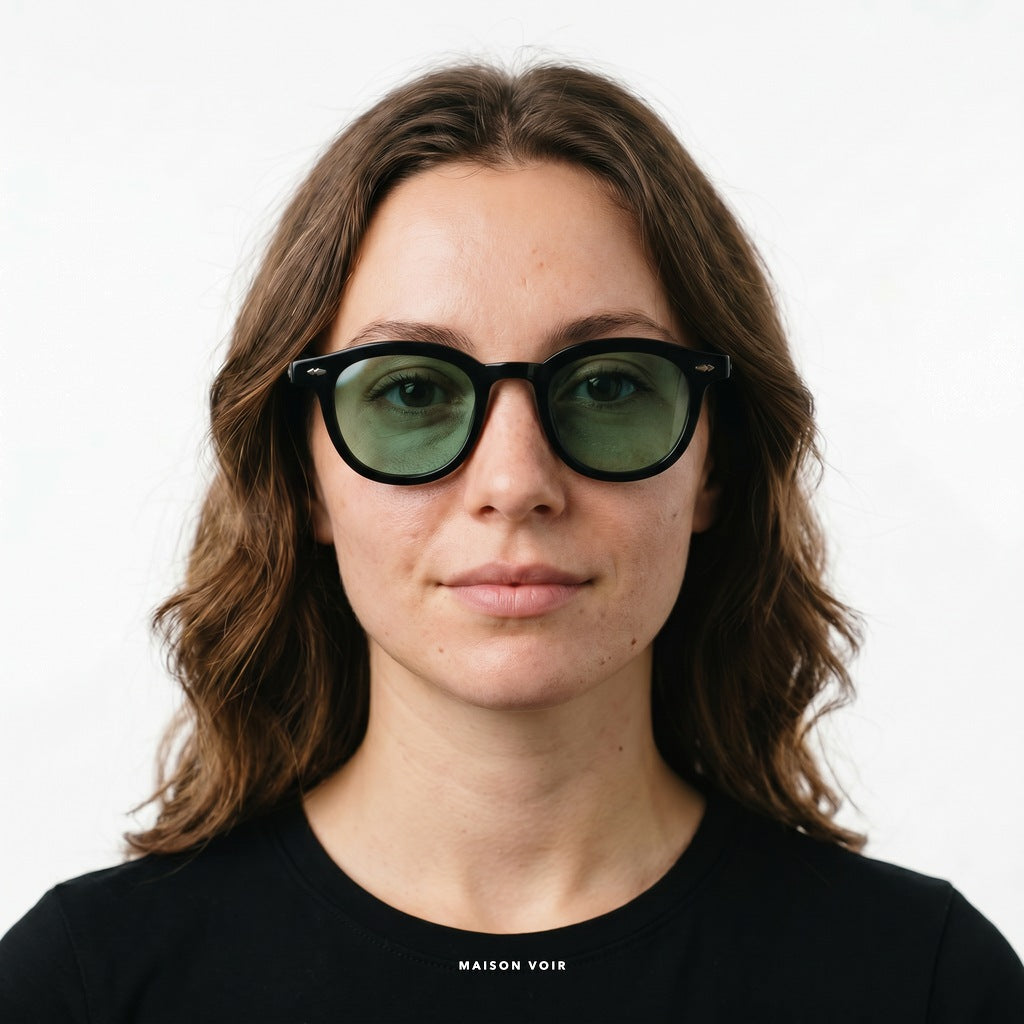 Los Angeles - Black with Green Lenses - model female