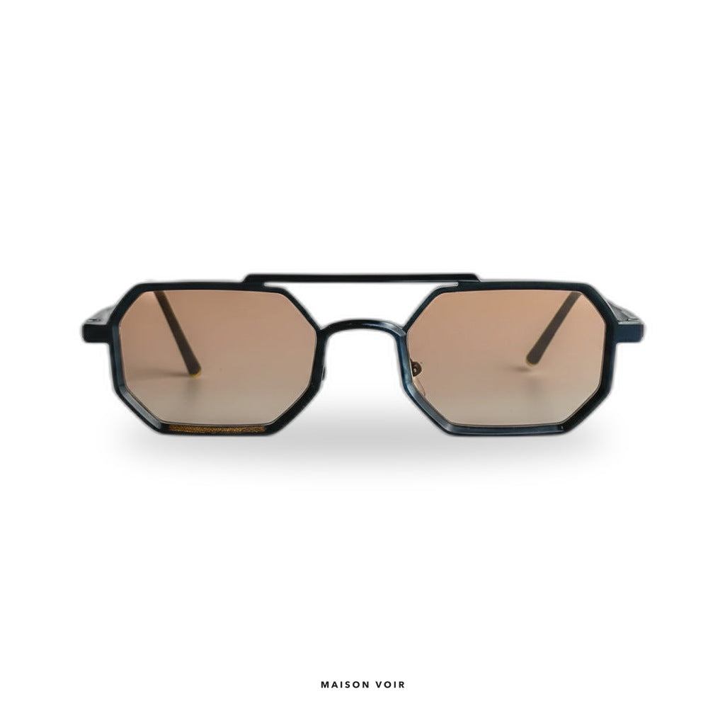 Munich - Black with Champagne Lenses