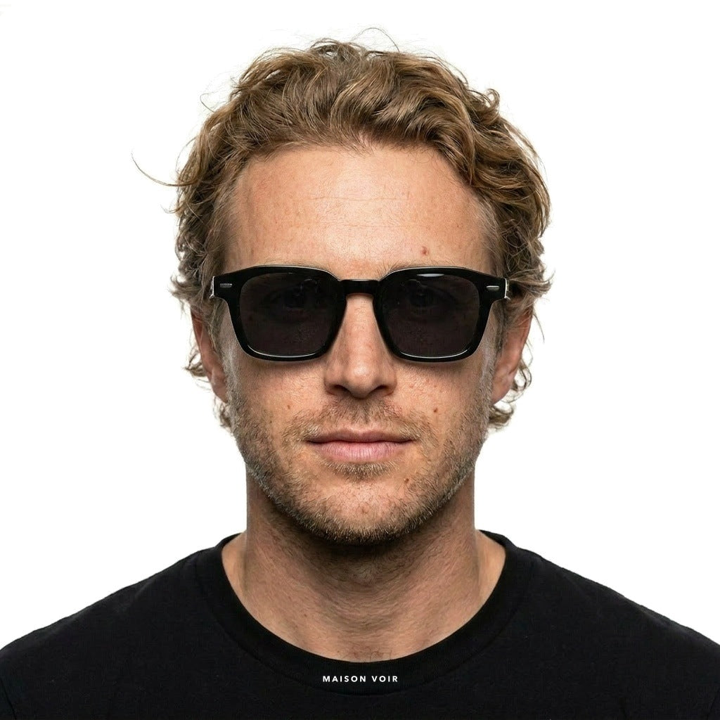 New York - Black with Dark Lenses - model male
