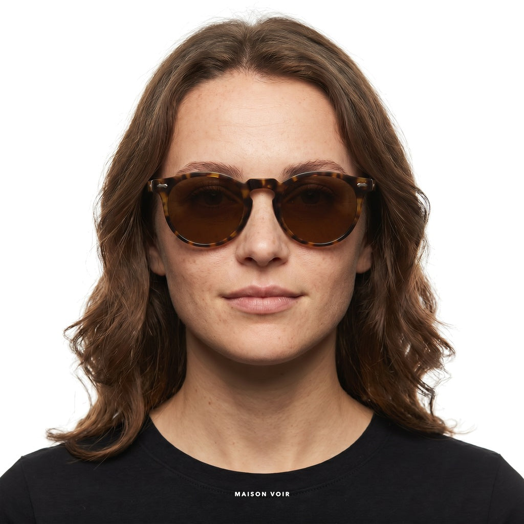 Portofino - Leopard with Brown Lenses - model female