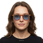 Portofino - Turtle with Blue Lenses - model female