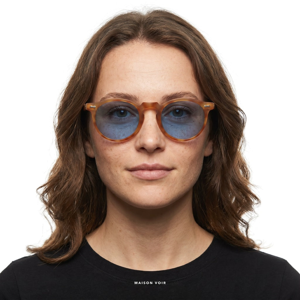 Portofino - Turtle with Blue Lenses - model female
