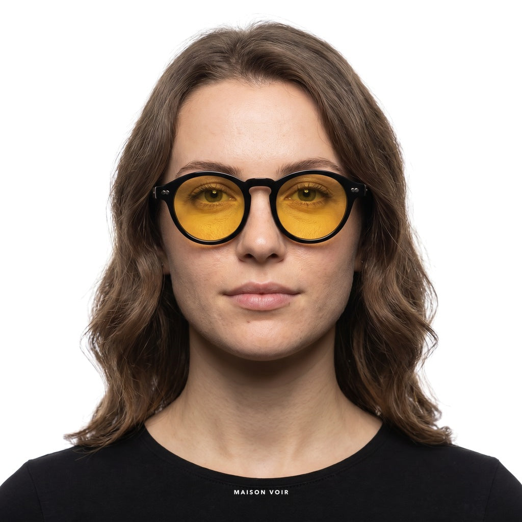 Saint-Tropez - Black with Yellow Lenses - model female