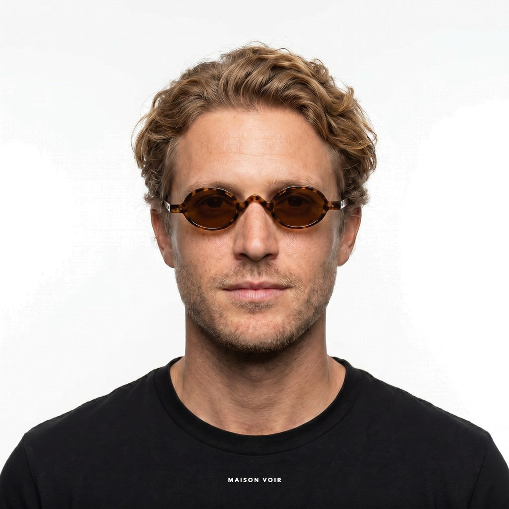 Tokyo - Leopard with Brown Lenses - model male