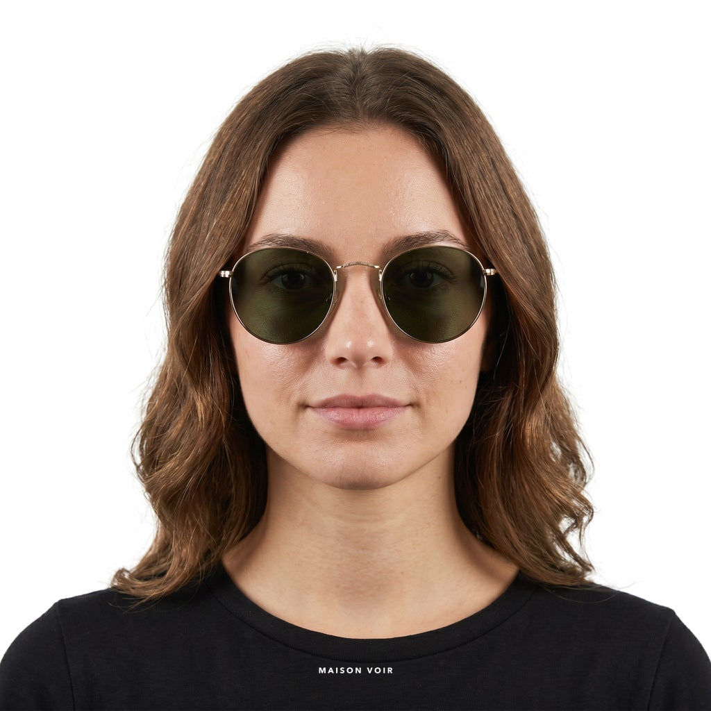 Verona - Gold with Green Lenses - model female